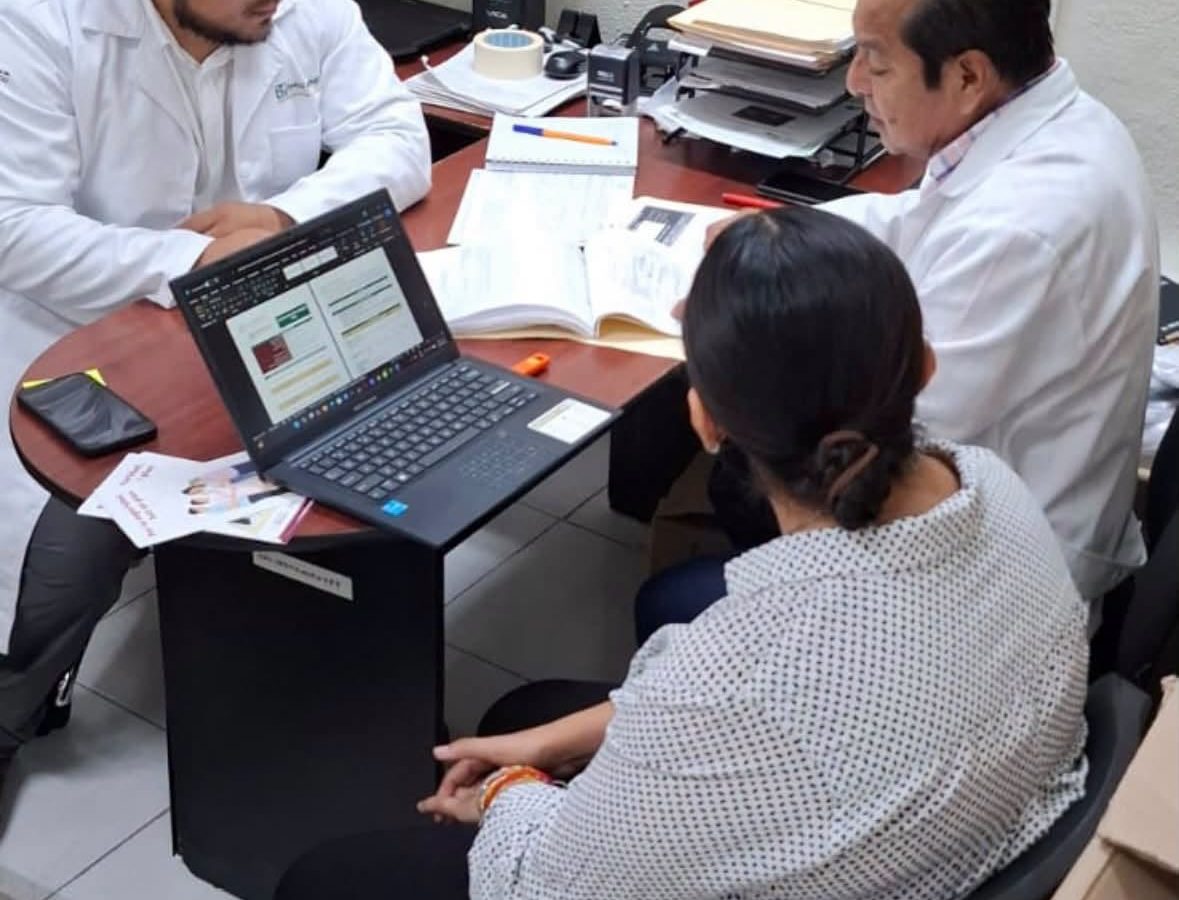 Se visitaron los centros de salud y unidades médicas de Seybaplaya y Champotón y Hospital Generalde Champotón, en Campeche.