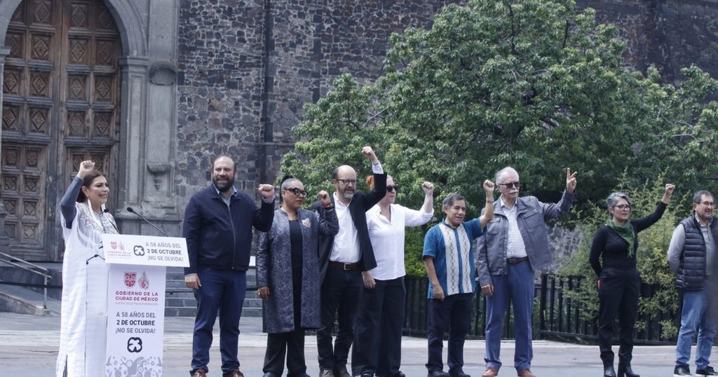 La Jefa de Gobierno estuvo acompañada de miembros del Comité 68 y defensores de derechos humanos 